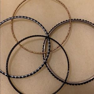 Set of 4 bangle bracelets cute fashion